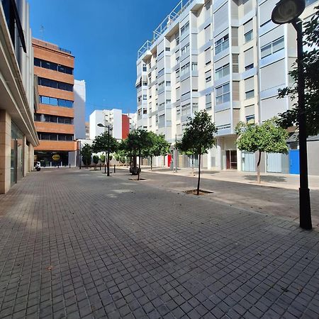 Imperial Apartamentos Puerto Valencia Exterior photo